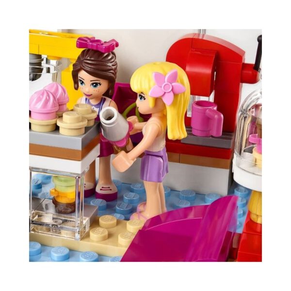 LEGO® Friends Heartlake Cupcake Café - 41119