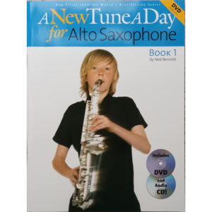 A New Tune A Day for Alto Saxophone - Bog og CD